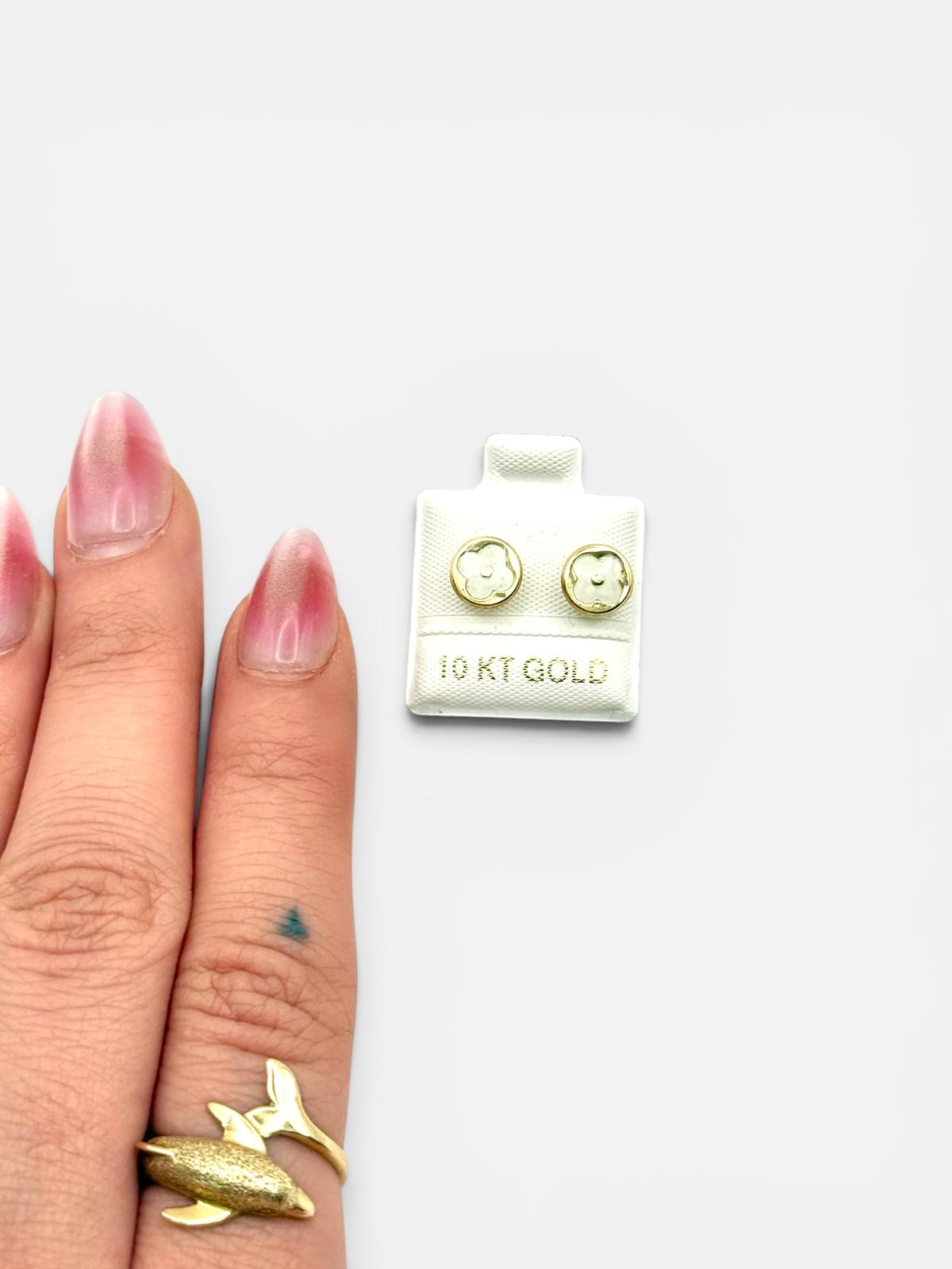 10K Gold Flower Stud Earrings
